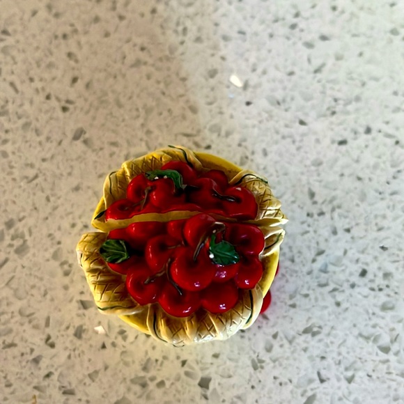 Cherry 🍒 card holder - Picture 2 of 5